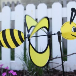 WindGarden WindGarden Petite Spinner - Bee