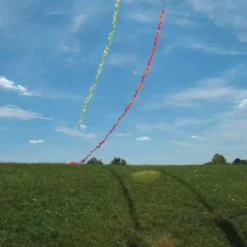 Kites 6 In. Fuzzi Tail - Green Gradient